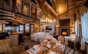 Les 3 Cavaliers - Les Chalets Spa Canada